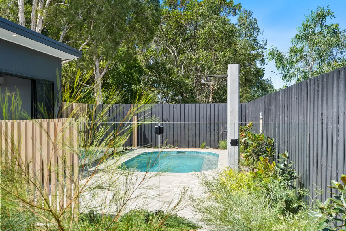 Outdoor Areas by MLS Projects, Cairns, photo 1